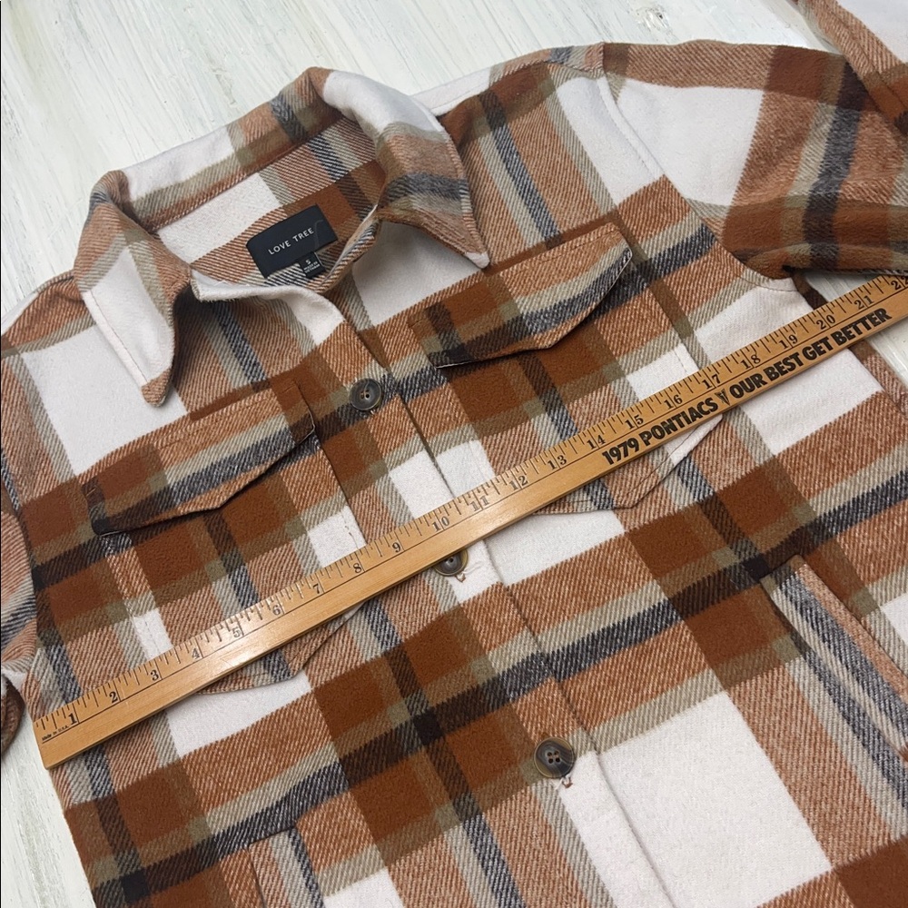 Love Tree Plaid Brown and White Button Up Shacket Sz S - Picture 8 of 12